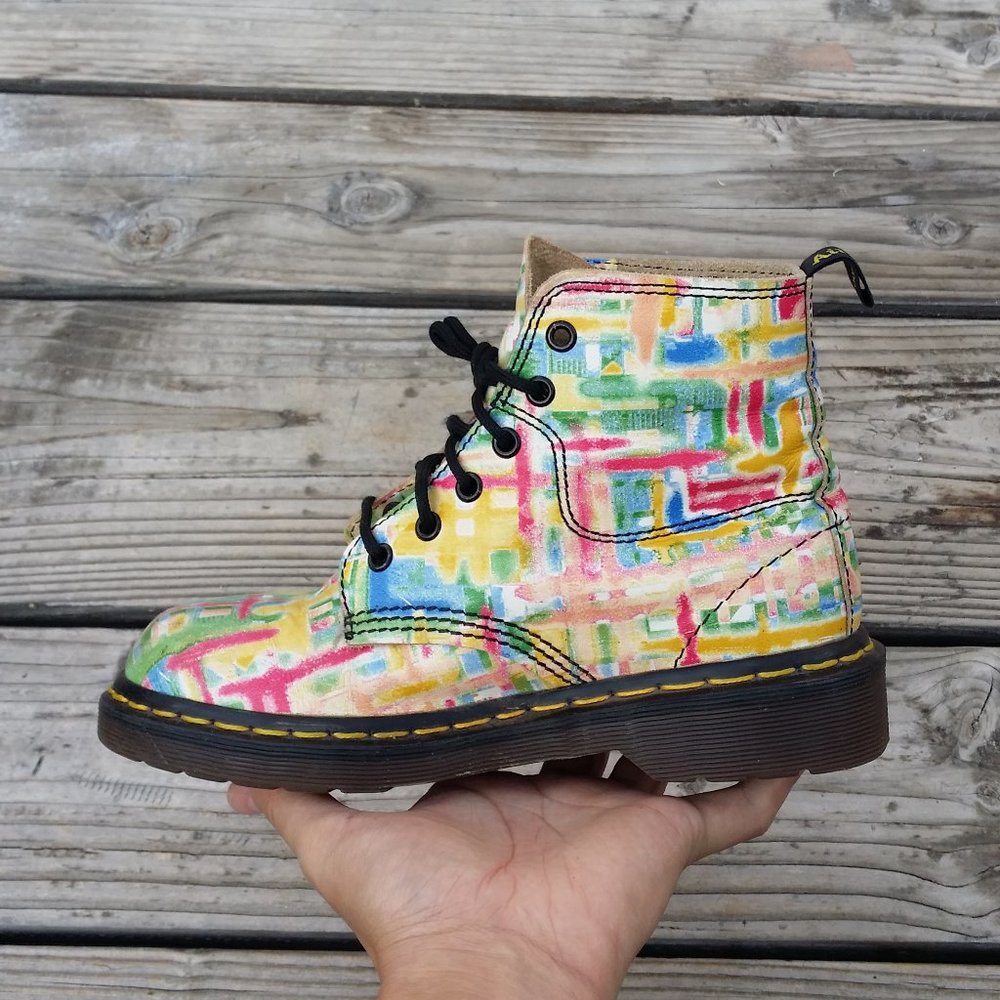 Vintage Women Dr Martens Made in England Multi Color Grid Boots Sneakers Shoes - Picture 4 of 10